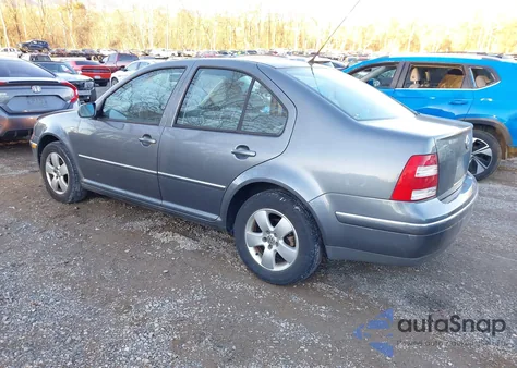 2005 Volkswagen Jetta Gls 2.0L из США, поврежденный, VIN 3VWSK69M85M017190